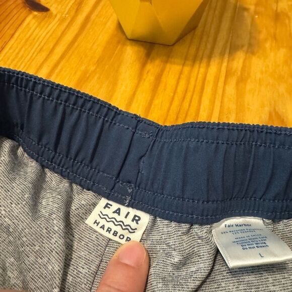 FAIR HARBOR The Anchor Navy Blue Swim Trunks Board Shorts Men’s SIZE LRG - Picture 3 of 10